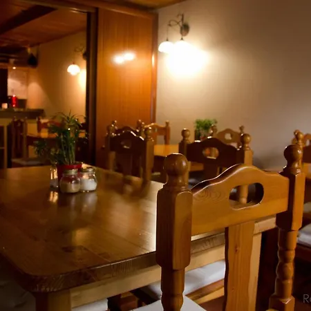 Saueth Hotel *