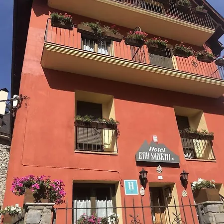 Hotel Saueth *