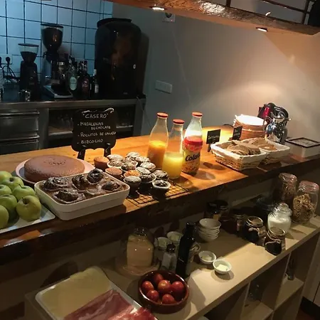 萨乌斯酒店 *