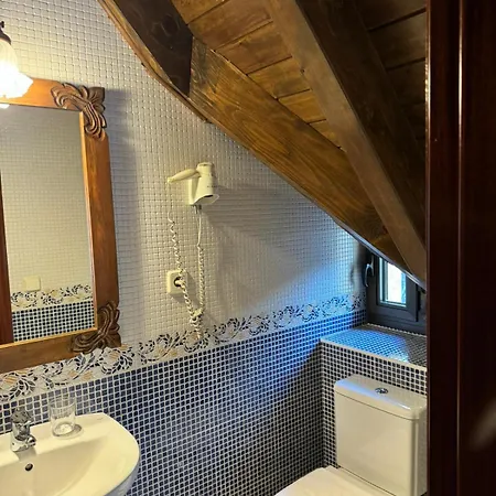 Saueth Hotel *