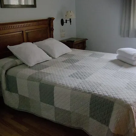 Saueth Hotel *