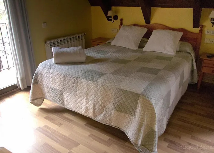 Saueth Hotel